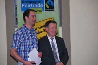 Stefan erhält die Sportmedaille in Bronze Stefan erhält die Sportmedaille in Bronze