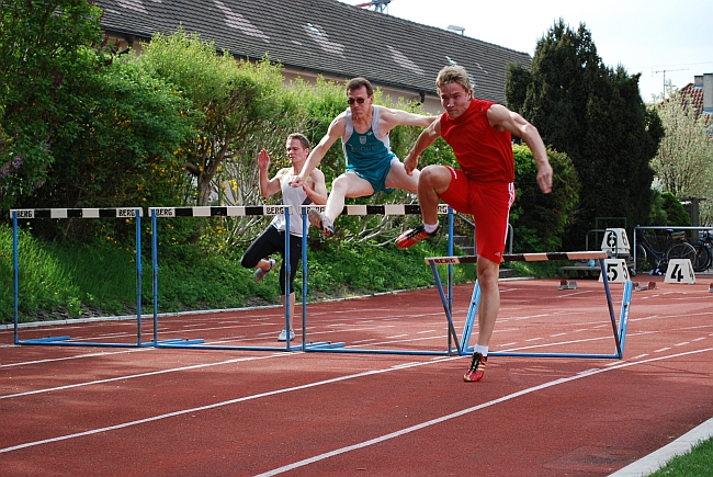 Regionalmehrkampf Göppingen Regionalmehrkampf Klaus-Dieter beim Hürdenlauf