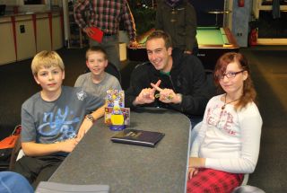 Gemischtes Quartett auf Bahn 4 Gemischtes Quartett auf Bahn 4