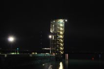 Aussichtsturm bei Nacht