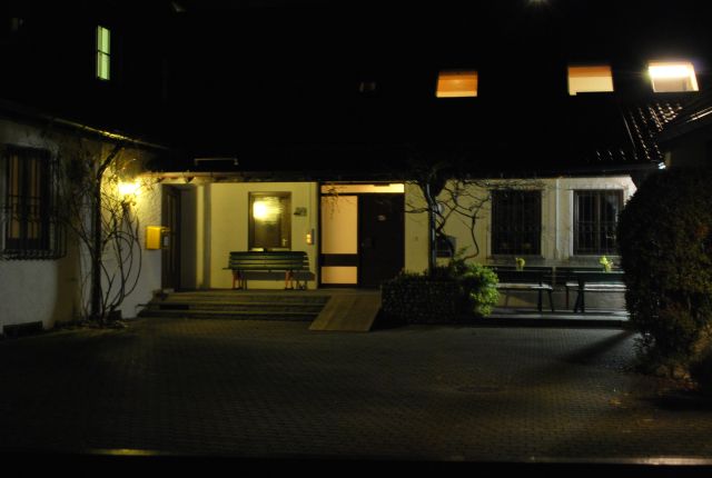 Don Bosco Haus bei Nacht