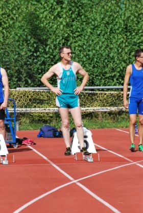 Konzentriertes Warten auf das Startkommando