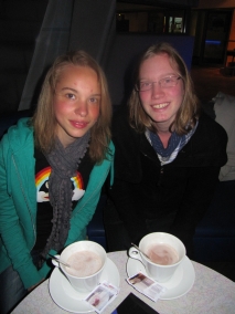 Ramona und Jenny Ramona und Jenny